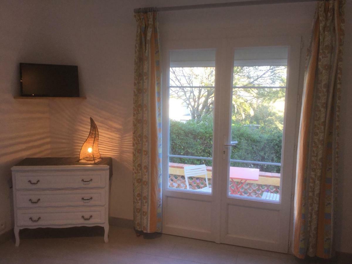Villa Macoran 2 Etoiles 생타굴프 외부 사진